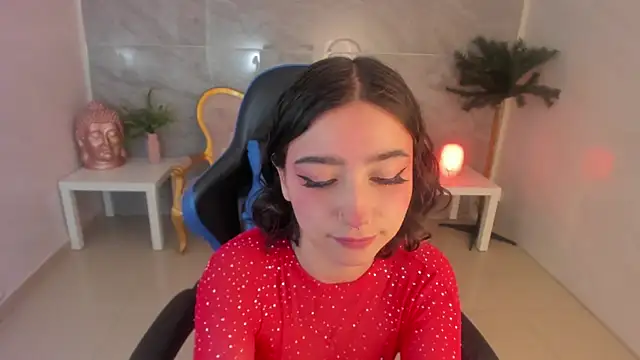 venuss09 s online show from October 9, 2025, 2:04 pm