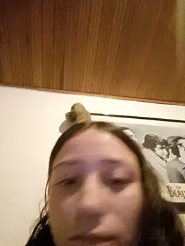 venuss09 s online show from June 23, 2026, 4:54 am