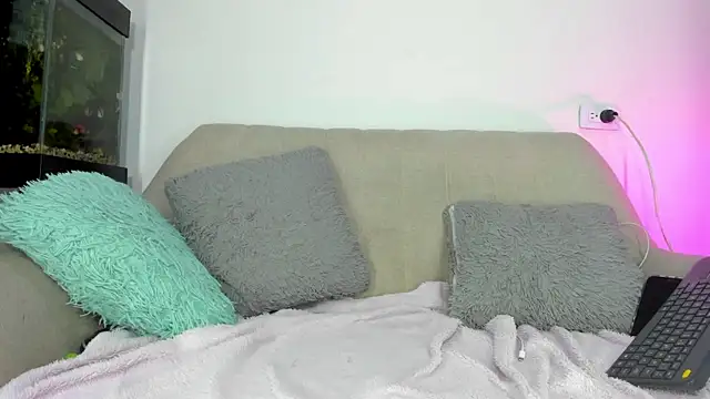 teo saenz online show from October 16, 2025, 3:07 am