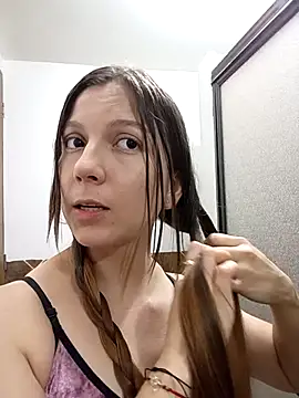 Arianna Moss online show from September 21, 2025, 3:19 am