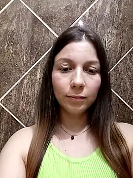 Arianna Moss online show from November 11, 2025, 3:28 am