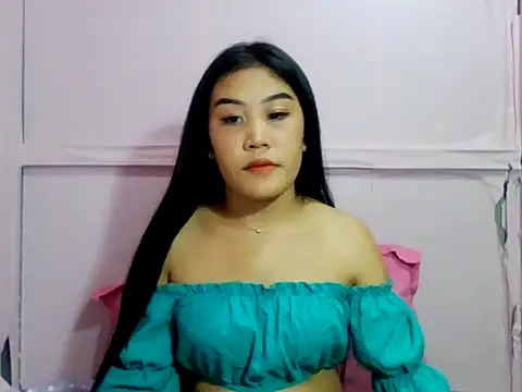Snapshot of YourWildestDoll chatting on April 20, 2026, 3:04 pm YourWildestDoll online show from April 20, 2026, 3:04 pm