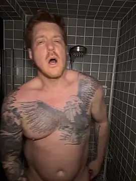 Snapshot of CloudyKingG chatting on March 11, 2026, 10:16 pm CloudyKingG online show from March 11, 2026, 10:16 pm