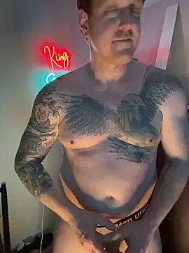 Snapshot of CloudyKingG chatting on March 31, 2026, 10:37 am CloudyKingG online show from March 31, 2026, 10:37 am