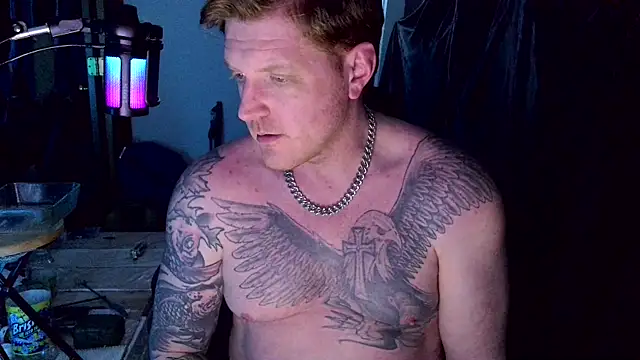 Snapshot of CloudyKingG chatting on April 2, 2026, 10:13 am CloudyKingG online show from April 2, 2026, 10:13 am