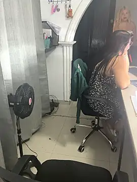 lilith cut3 online show from January 16, 2026, 9:30 pm