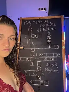 coquineronde online show from September 16, 2025, 7:26 pm