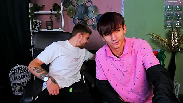 tobi yours online show from October 9, 2025, 7:34 pm