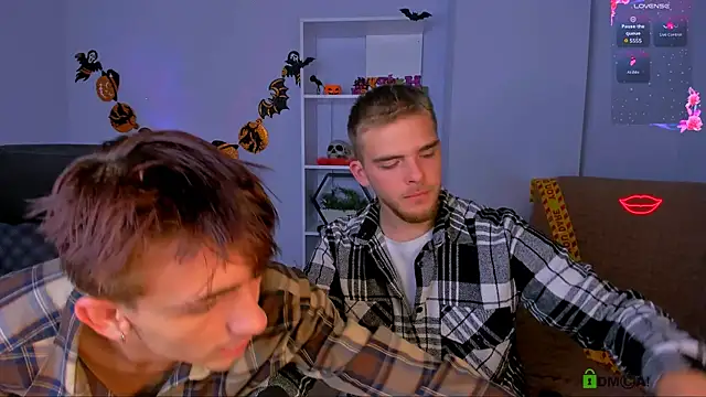 tobi yours online show from October 18, 2025, 7:14 pm