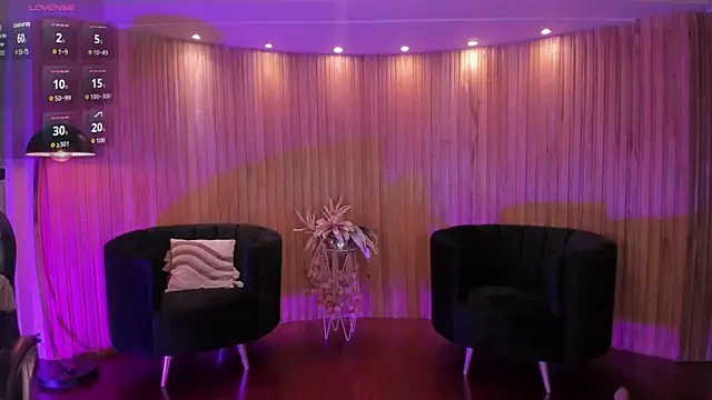 MaddyOwens online show from November 4, 2025, 11:31 am