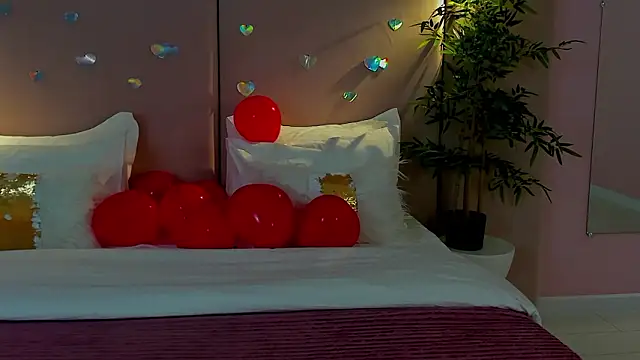 Snapshot of NoraHaynes chatting on February 14, 2026, 3:14 am NoraHaynes online show from February 14, 2026, 3:14 am