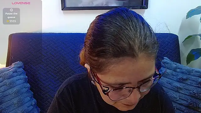 Snapshot of Linda_banks_ chatting on September 25, 2025, 1:20 am Linda banks online show from September 25, 2025, 1:20 am