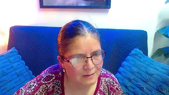 Linda banks  online show from May 13, 2026, 1:25 am