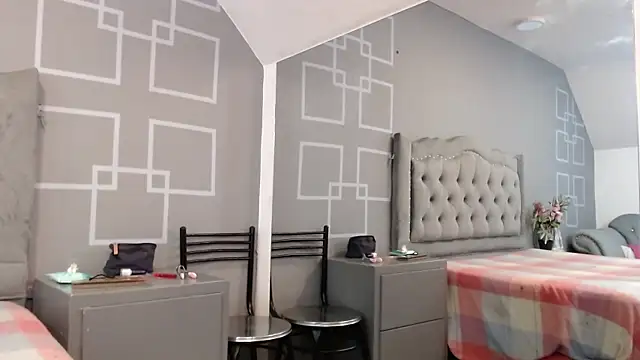 Snapshot of AliceBlackx chatting on September 19, 2025, 11:55 am AliceBlackx online show from September 19, 2025, 11:55 am