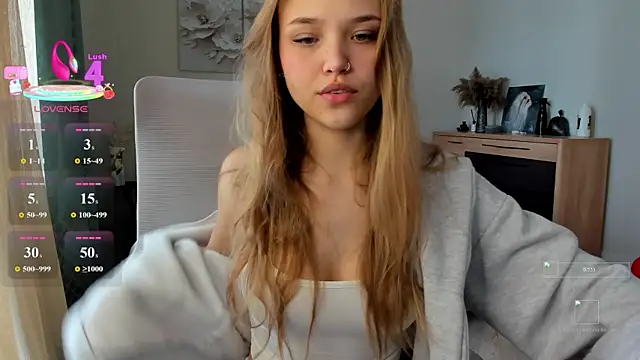 flooora 0 online show from May 9, 2026, 2:28 am