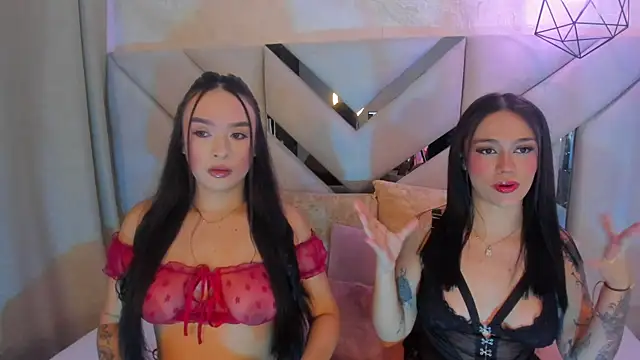 Snapshot of Victoriia_Coxx chatting on October 10, 2025, 3:22 pm Victoriia Coxx online show from October 10, 2025, 3:22 pm