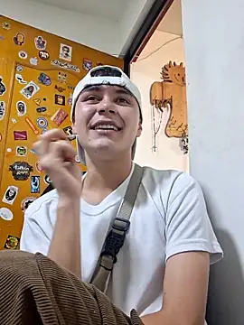 Snapshot of crushnier1 chatting on September 27, 2025, 6:13 pm crushnier1 online show from September 27, 2025, 6:13 pm