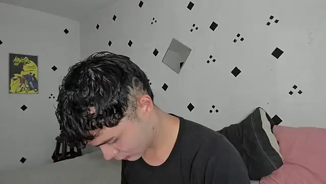 Snapshot of crushnier1 chatting on September 29, 2025, 6:02 pm crushnier1 online show from September 29, 2025, 6:02 pm