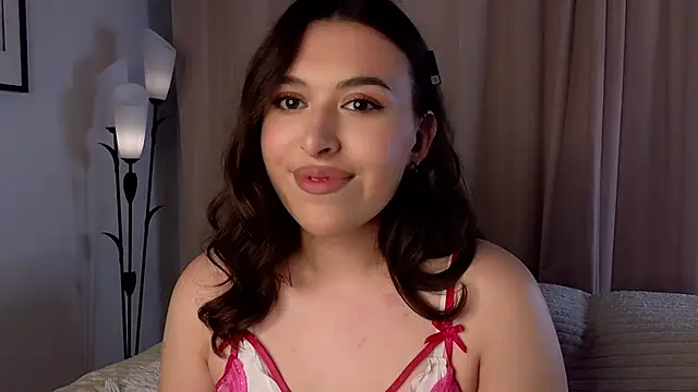 LilianBuskey online show from September 13, 2025, 11:10 am