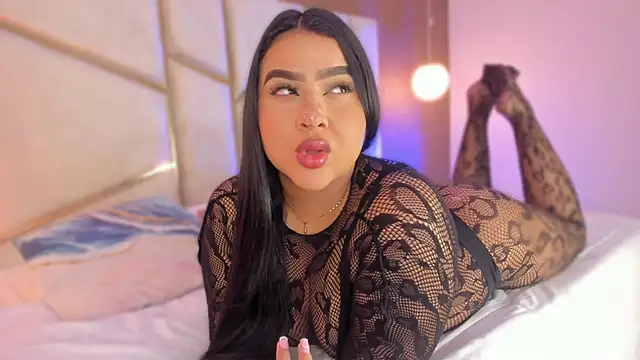 Caro Suarez online show from October 2, 2025, 12:01 pm