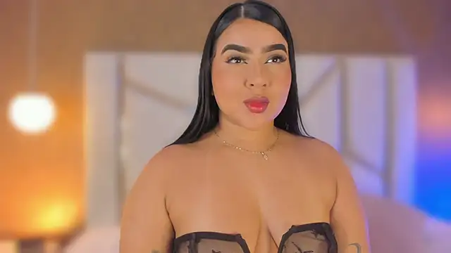 Caro Suarez online show from October 8, 2025, 11:52 am