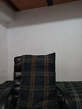 Snapshot of Matheus_Blaze chatting on October 30, 2025, 12:50 pm Matheus Blaze online show from October 30, 2025, 12:50 pm