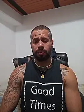 Snapshot of Matheus_Blaze chatting on November 9, 2025, 2:04 pm Matheus Blaze online show from November 9, 2025, 2:04 pm