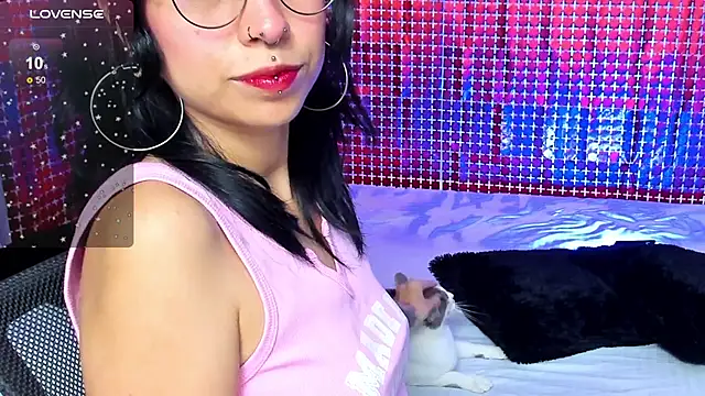 Rose 72 online show from December 17, 2025, 7:42 pm