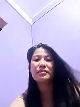 Uniquebeauty32 online show from February 25, 2026, 11:20 am