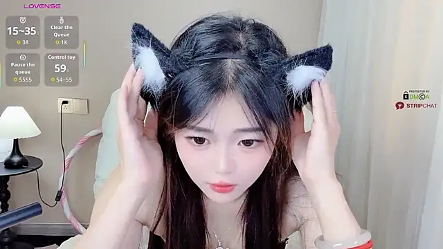 Snapshot of CeeKie chatting on September 24, 2025, 2:26 am CeeKie online show from September 24, 2025, 2:26 am