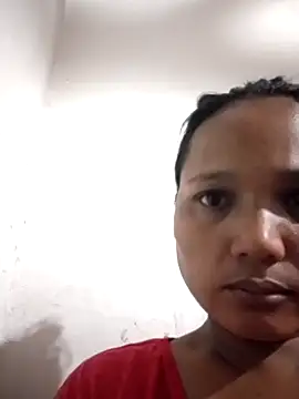 lady helen00 online show from November 16, 2025, 9:42 pm