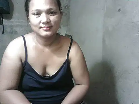 lady helen00 online show from May 16, 2026, 1:02 am