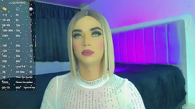 HANNAH BACKERS online show from November 8, 2025, 3:50 am