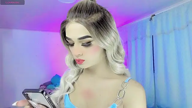 HANNAH BACKERS online show from December 3, 2025, 6:10 am