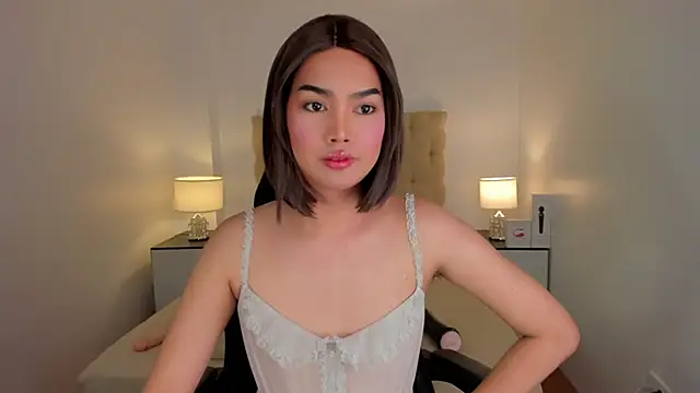 lovableXnaughty lily online show from November 17, 2025, 11:38 am