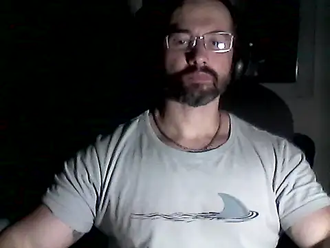 duduyyoo online show from April 15, 2026, 5:58 am