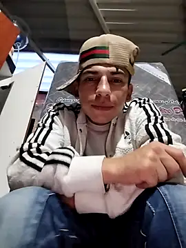 Tussi-amor online show from September 18, 2025, 10:39 am