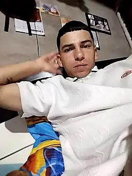 Tussi-amor online show from September 21, 2025, 7:10 am