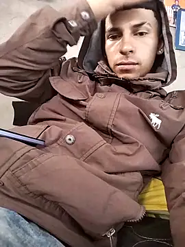 Tussi-amor online show from February 2, 2026, 5:33 pm