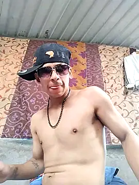 Tussi-amor online show from May 30, 2026, 2:36 pm