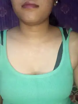 Selina Sen online show from September 13, 2025, 4:51 pm