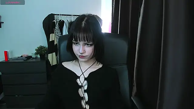 LiyaLuna online show from March 13, 2026, 12:34 pm