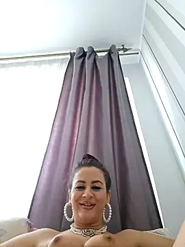 ShineBright88 online show from September 21, 2025, 2:08 pm