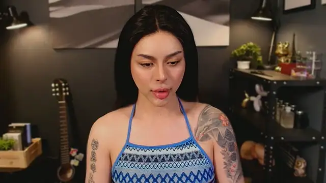 LUNACOCKSLAYER online show from October 20, 2025, 1:39 am