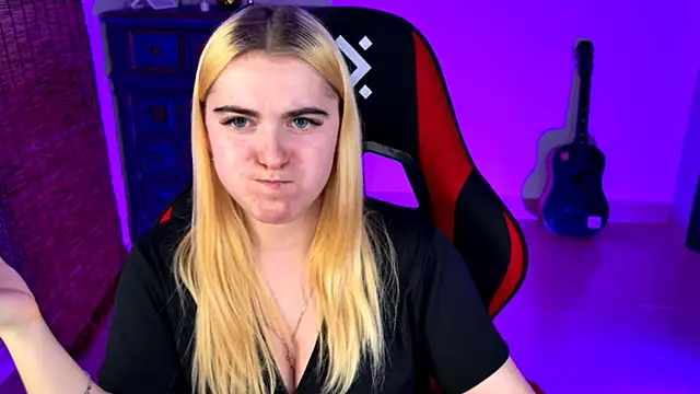 Stef Nicks online show from September 14, 2025, 9:08 am