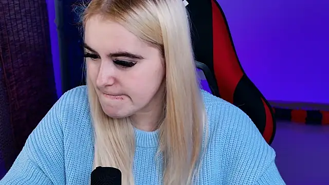 Stef Nicks online show from November 1, 2025, 9:11 am