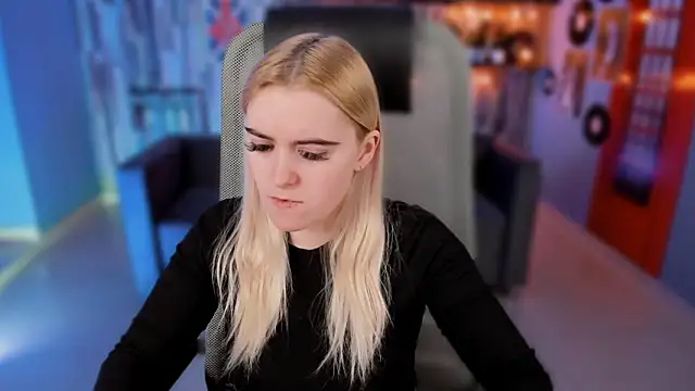 Snapshot of Stef_Nicks chatting on February 22, 2026, 5:30 am Stef Nicks online show from February 22, 2026, 5:30 am