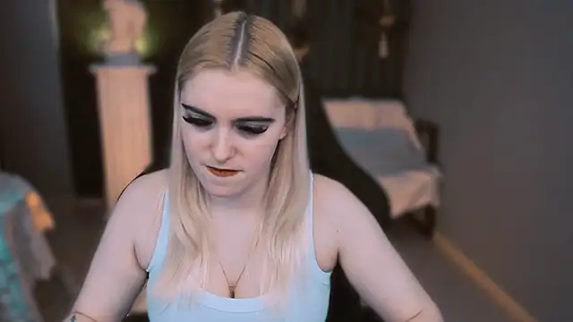 Snapshot of Stef_Nicks chatting on February 28, 2026, 9:10 am Stef Nicks online show from February 28, 2026, 9:10 am