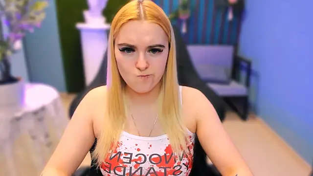 Snapshot of Stef_Nicks chatting on March 6, 2026, 9:06 am Stef Nicks online show from March 6, 2026, 9:06 am