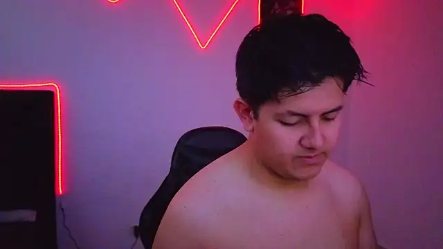 Snapshot of Ryan_Doretti chatting on November 8, 2025, 2:06 pm Ryan Doretti online show from November 8, 2025, 2:06 pm